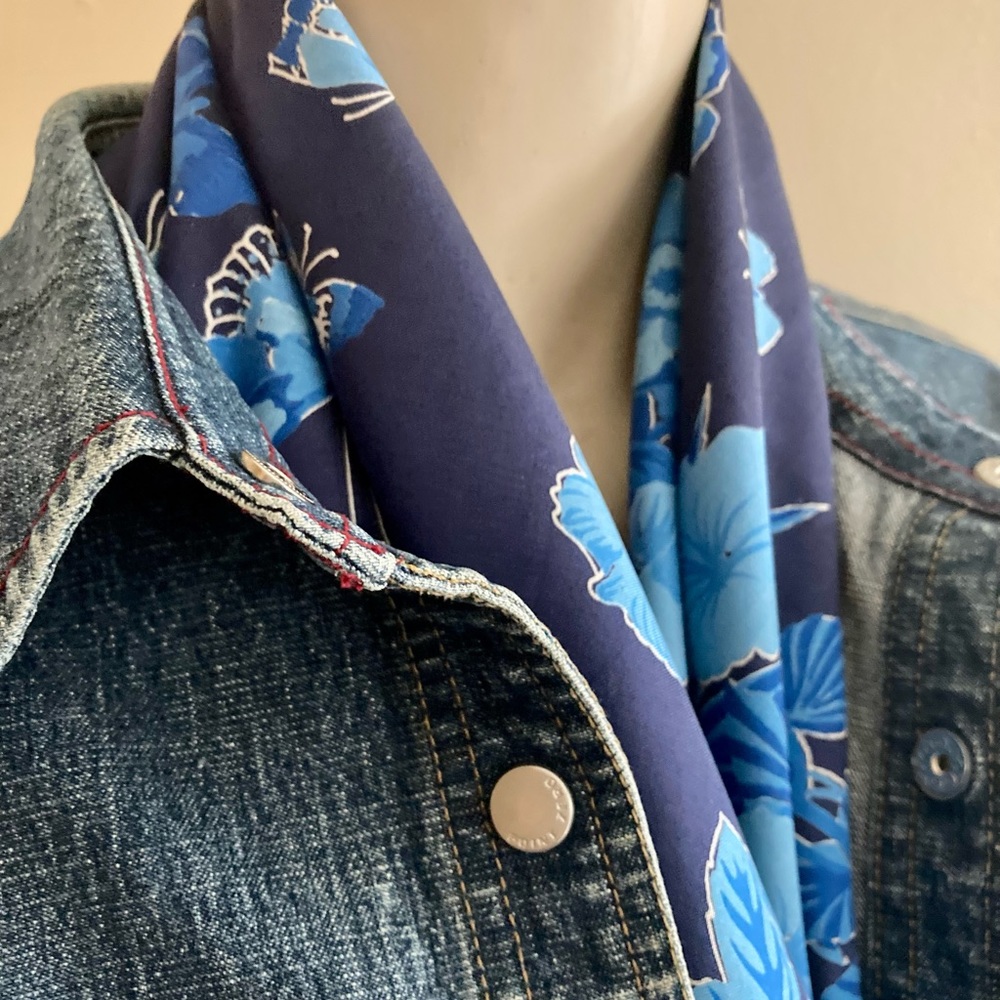 BUTTERFLY Thai silk scarf